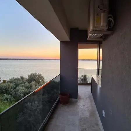 Paradis - Adamar Apartment *